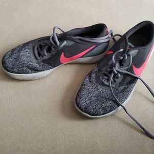 Nike Flex Contact